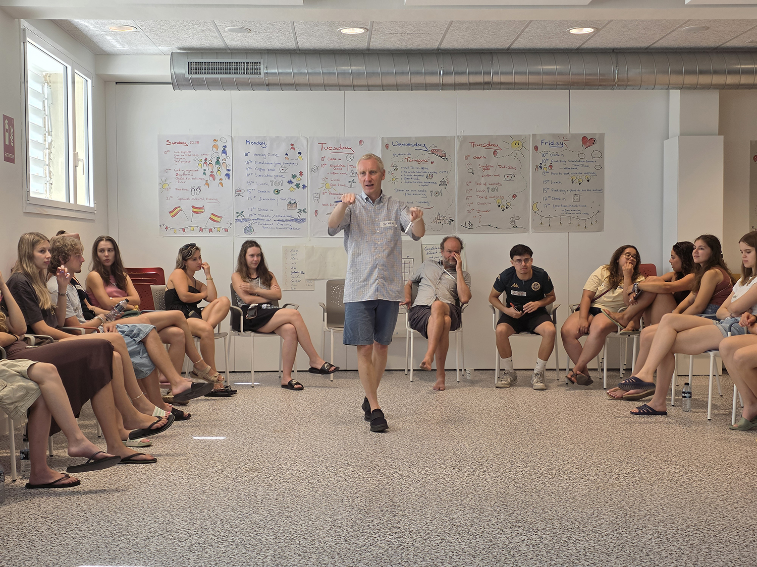Young people from Slovenia, Germany, Spain and Portugal take part in a group activity at the international TDFF Summer Seminar in Coma-ruga.